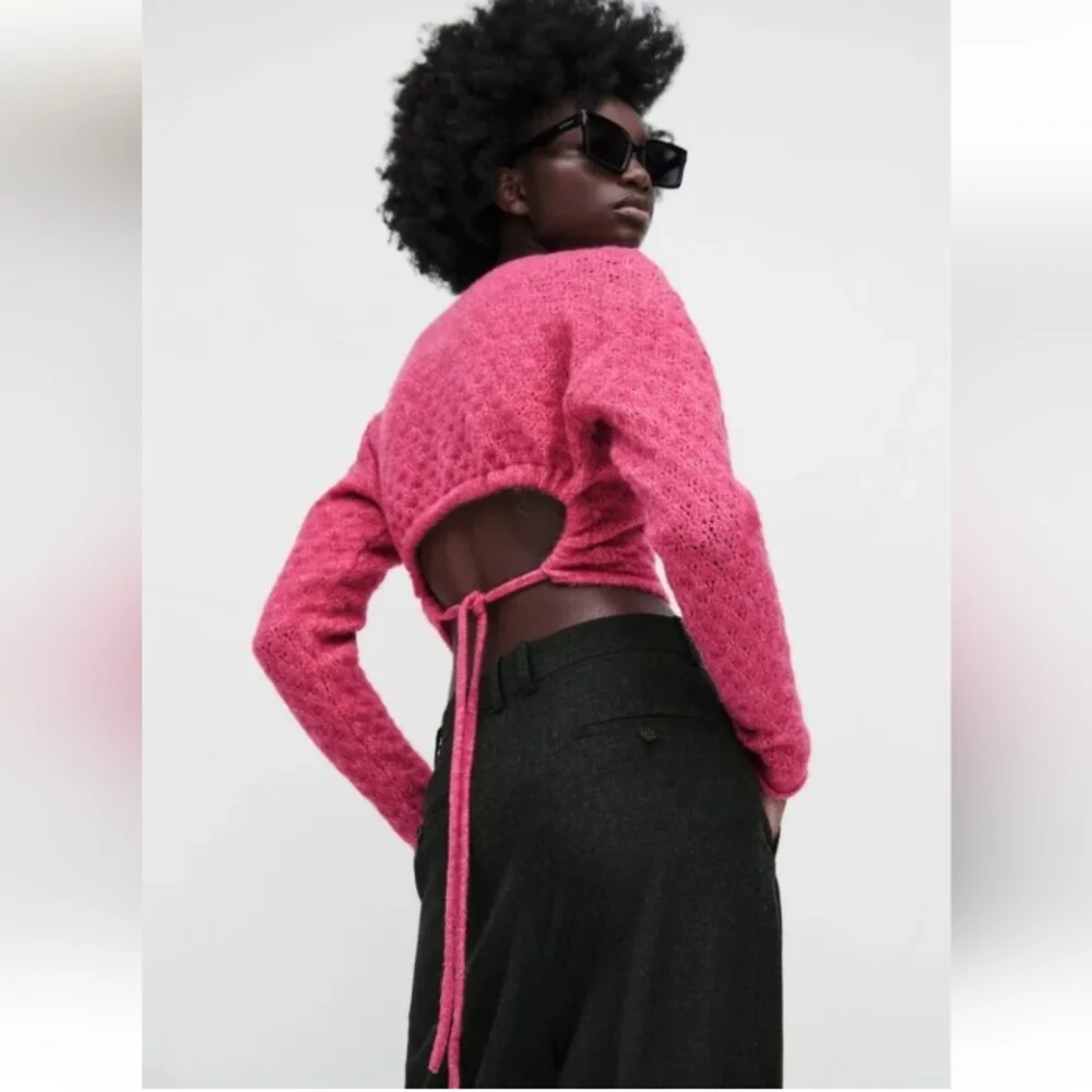 Zara blogger's favorite open back wool blend knit cropped sweater